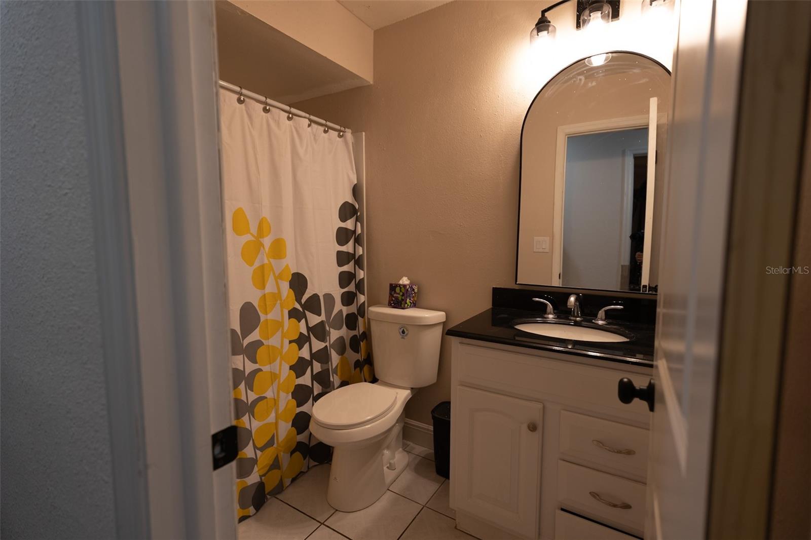 4610 N COUNTRY HILLS CT — photo 17