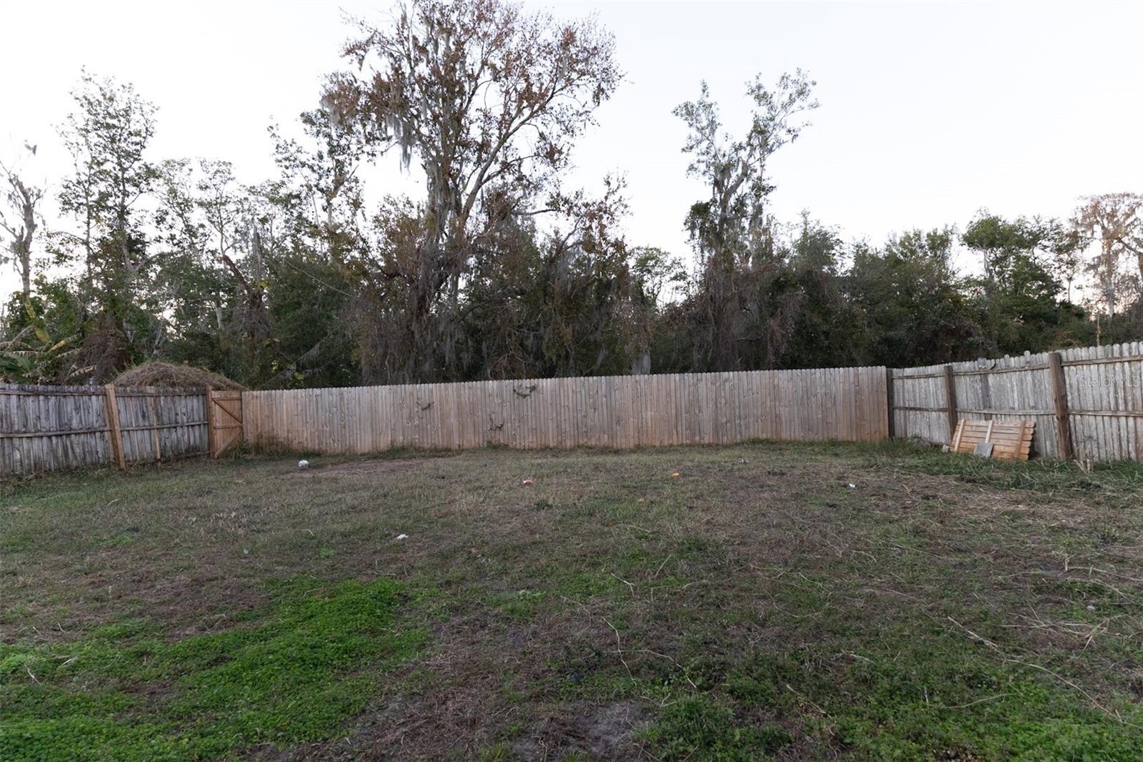 4610 N COUNTRY HILLS CT — photo 6