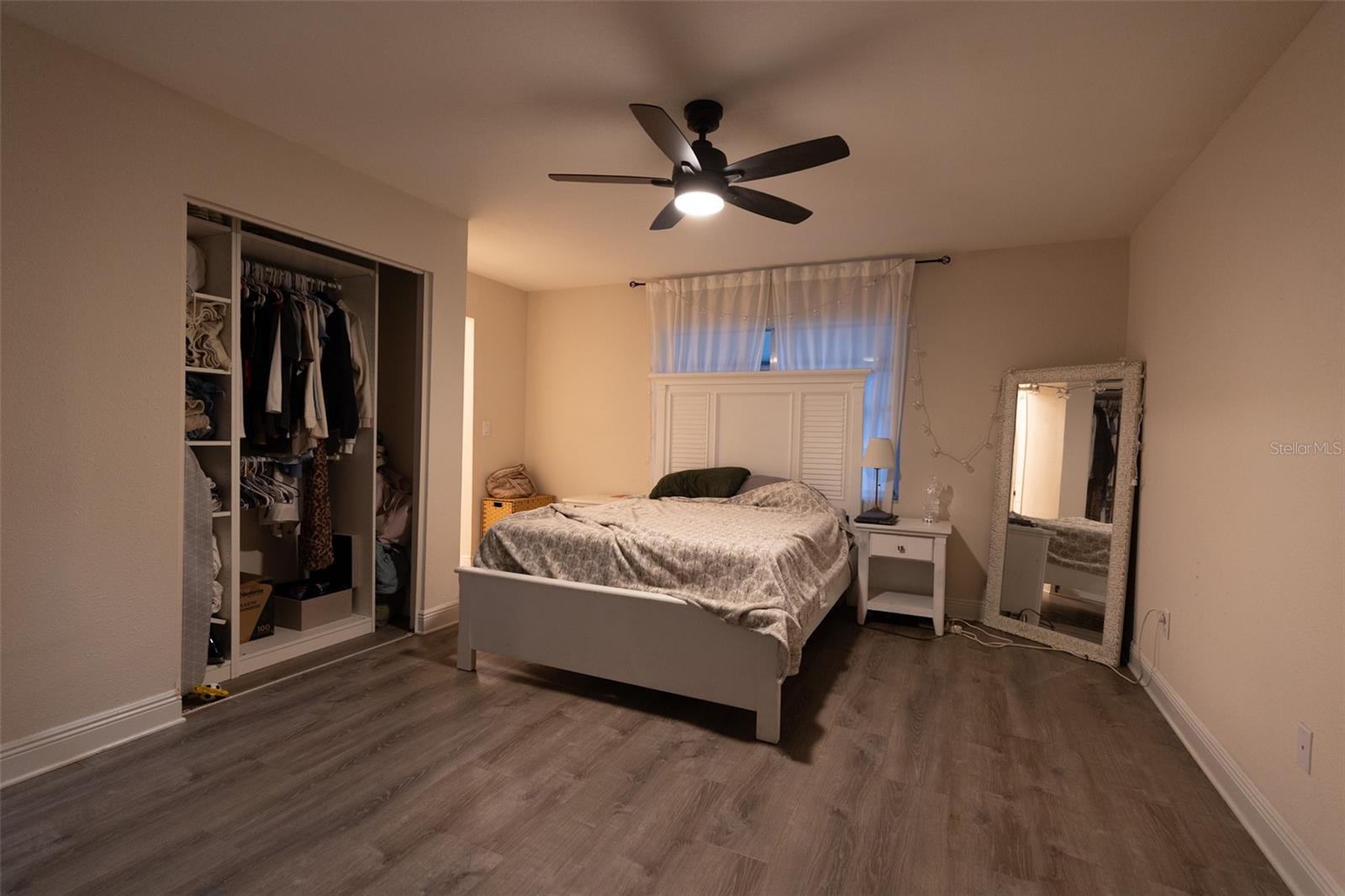 4610 N COUNTRY HILLS CT — photo 10