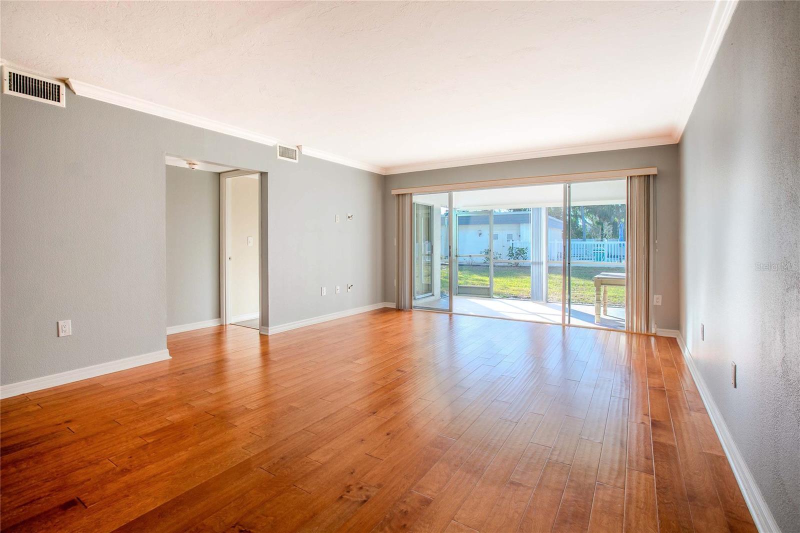 3300 BENEVA #214 — photo 7