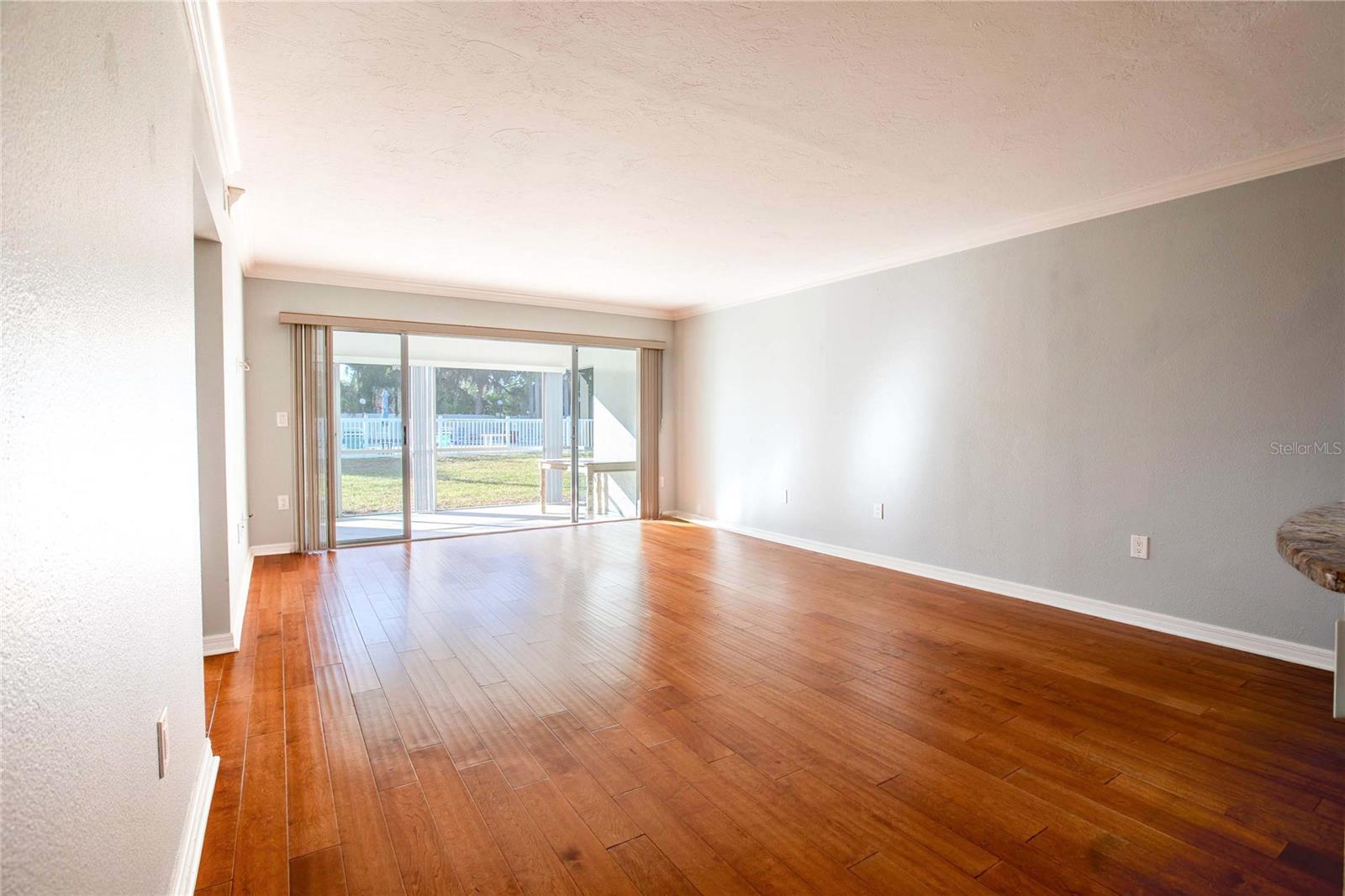 3300 BENEVA #214 — photo 6
