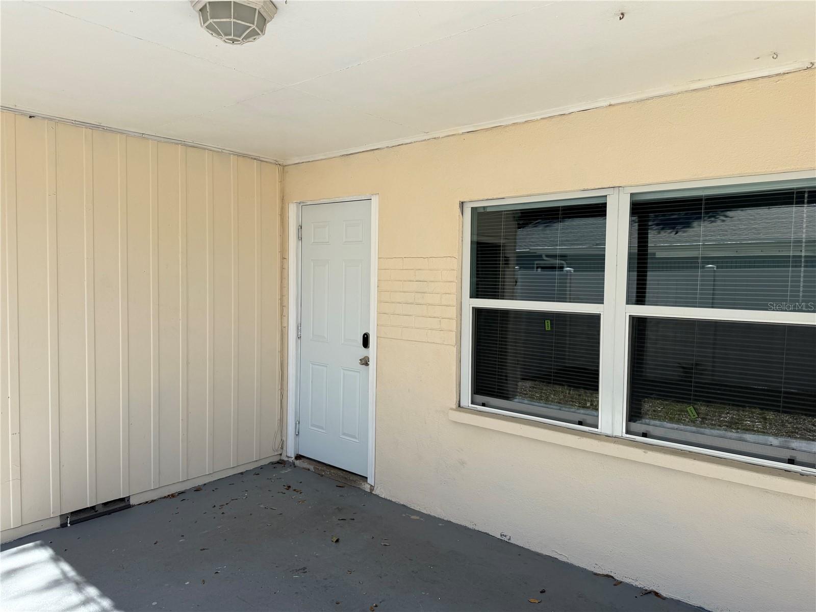 208-210-212 ELIZABETH AVE #A,B — photo 13