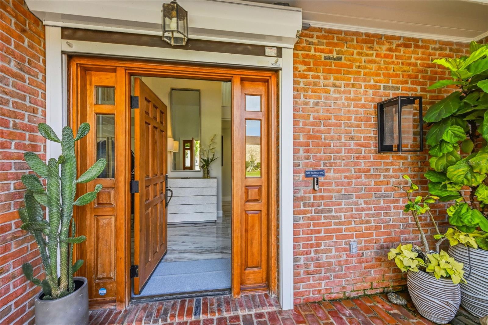1307 RIVERVIEW CIR — photo 4