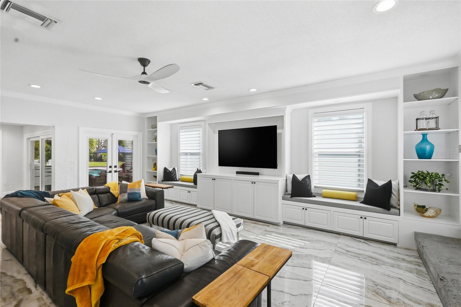 1307 RIVERVIEW CIR — photo 15