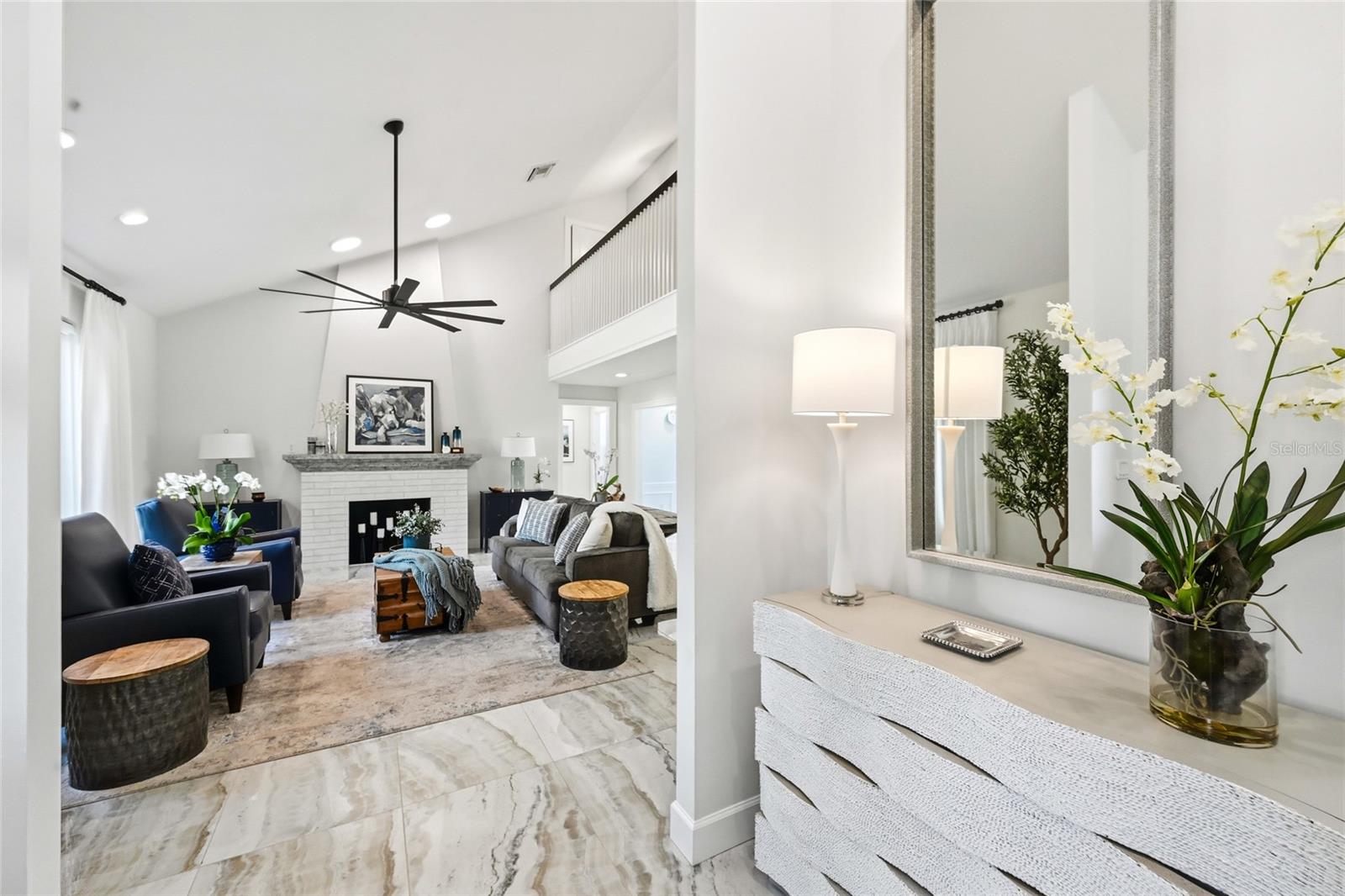 1307 RIVERVIEW CIR — photo 9