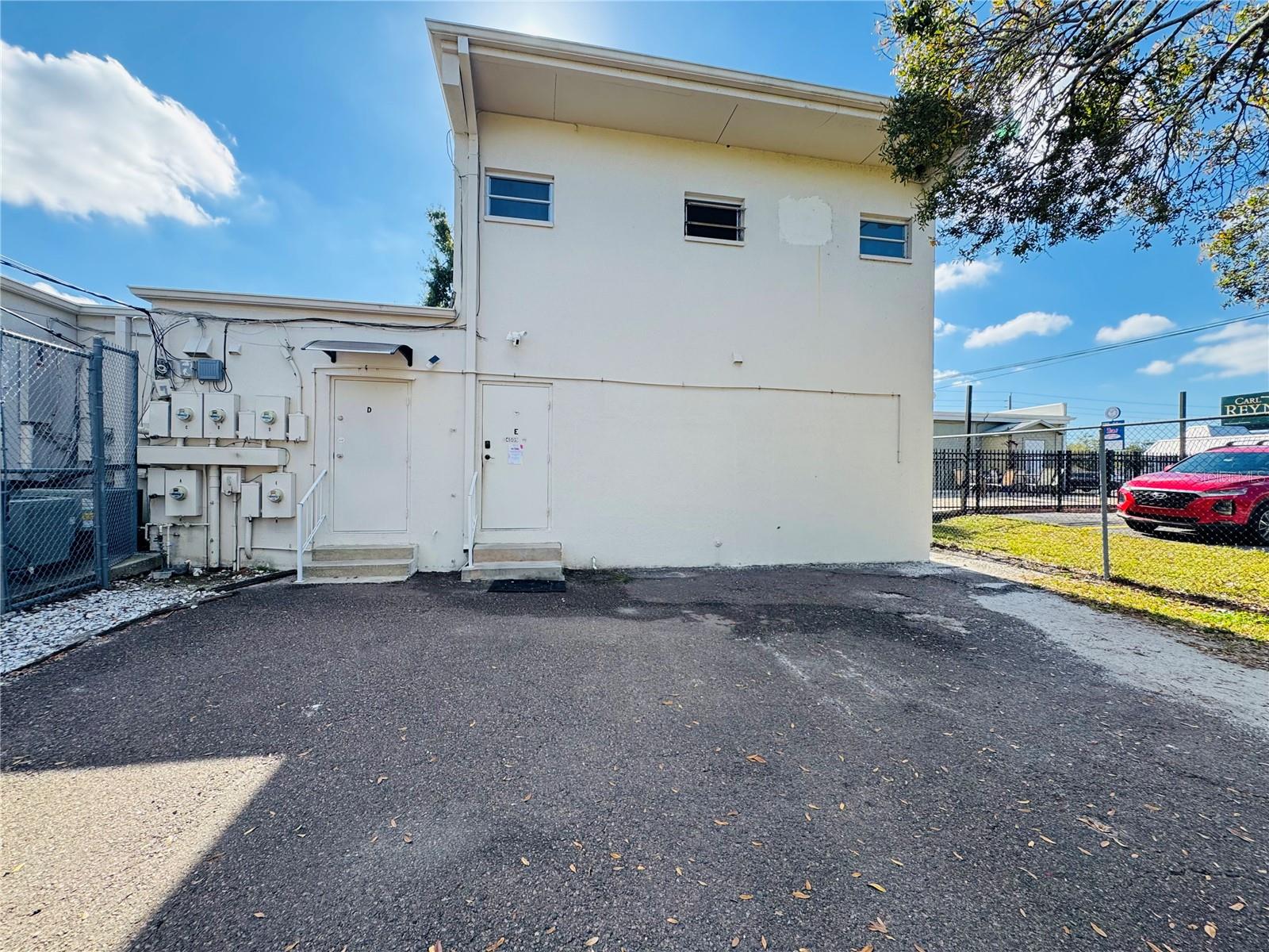 4509 BEE RIDGE RD #E — photo 25