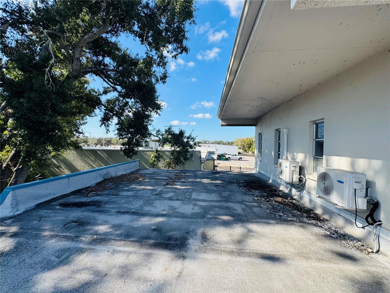 4509 BEE RIDGE RD #E — photo 18
