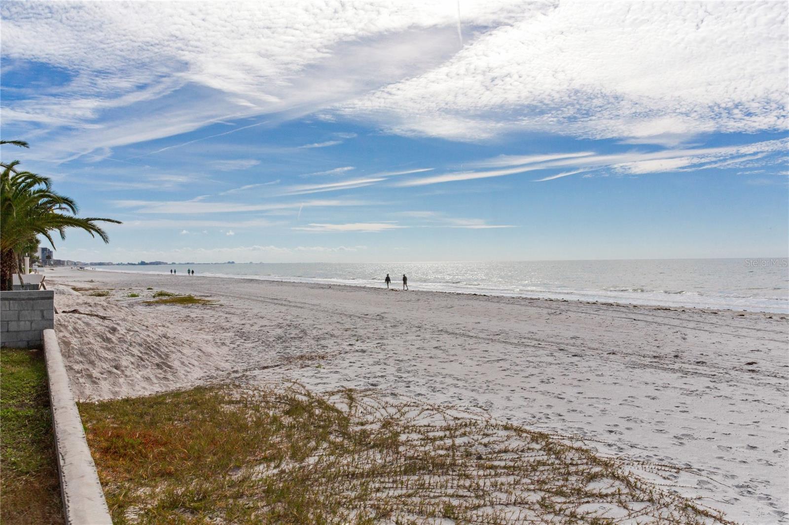 16116 GULF BLVD — photo 32