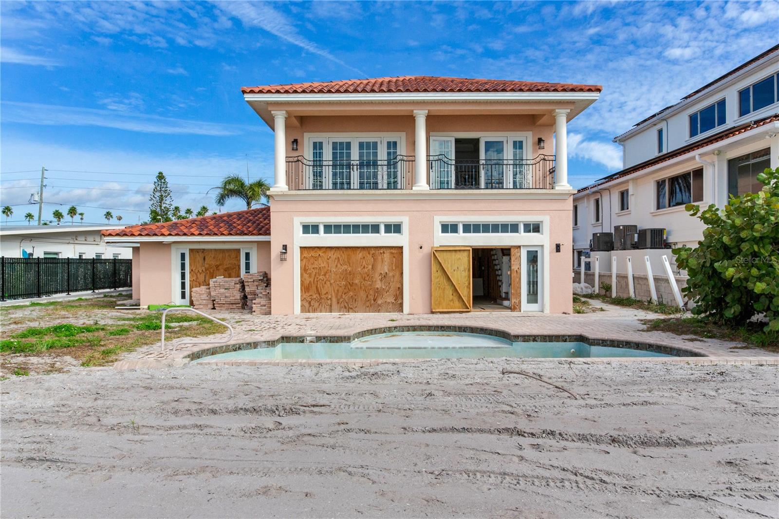 16116 GULF BLVD — photo 28