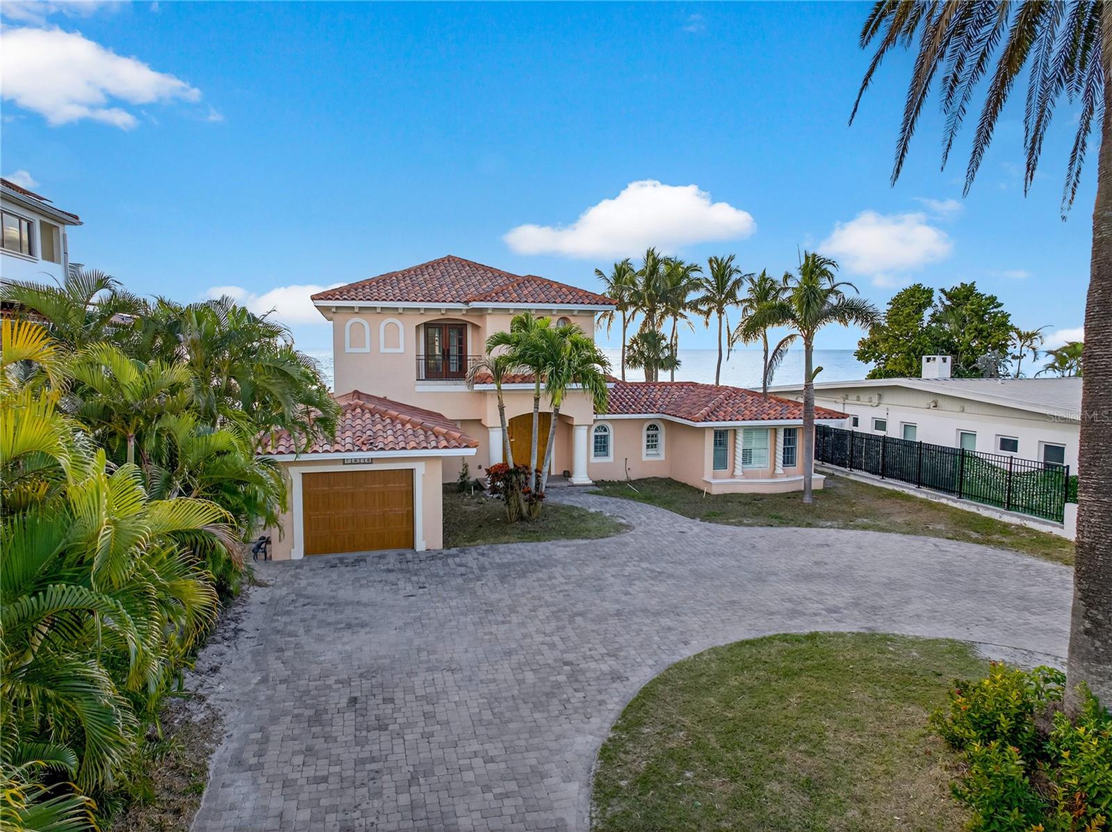 16116 GULF BLVD — photo 49