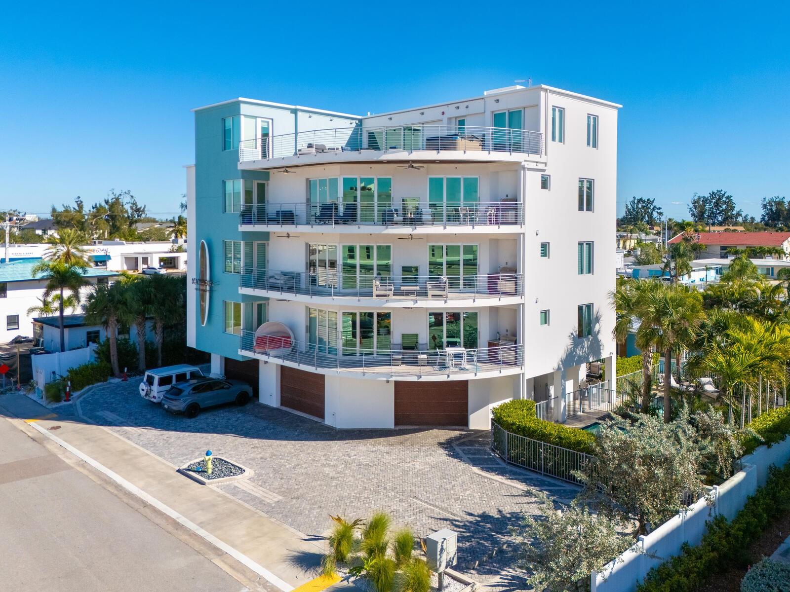 1140 SEASIDE DR #301 & Penthouse — photo 18