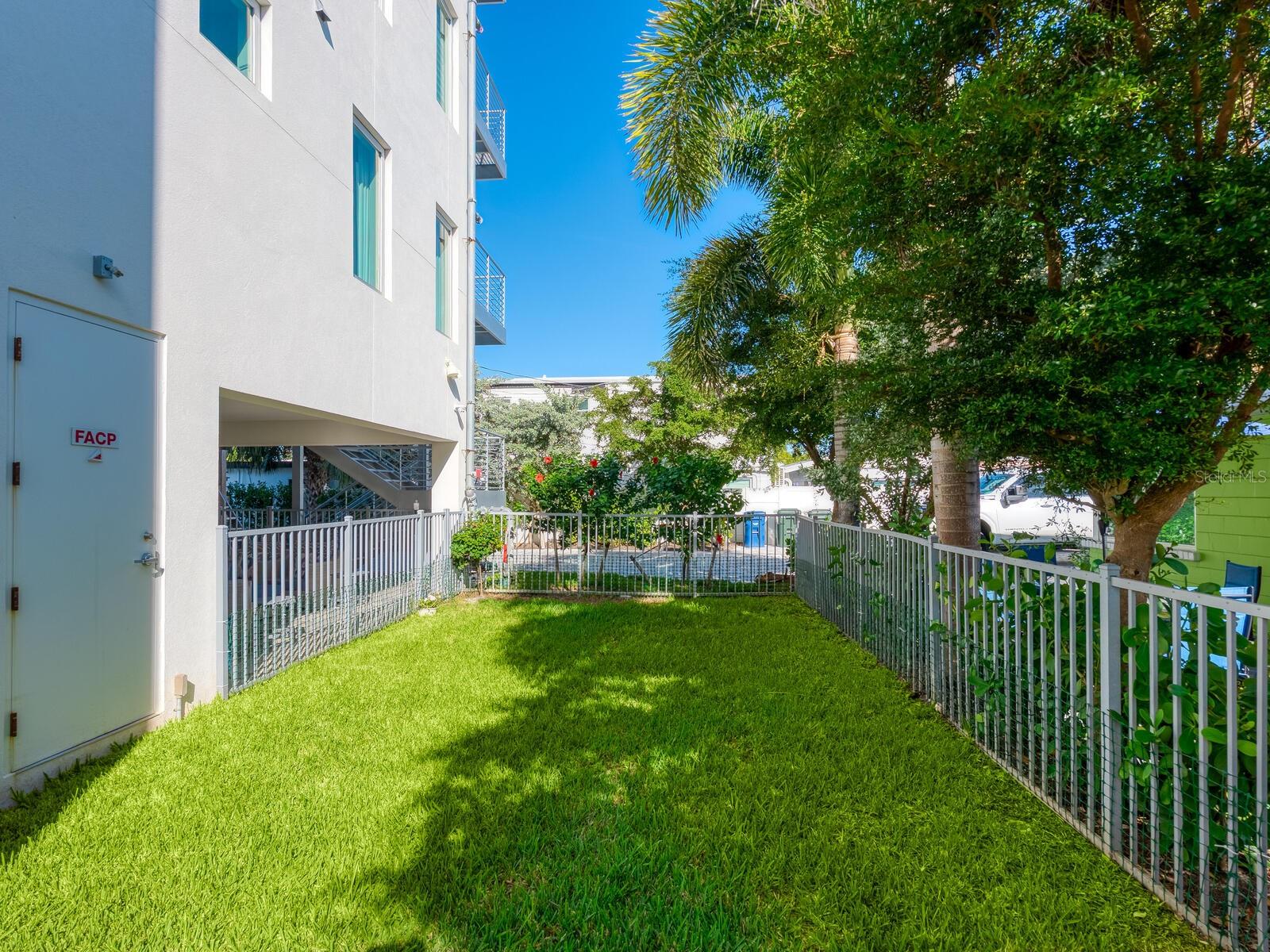1140 SEASIDE DR #301 & Penthouse — photo 61