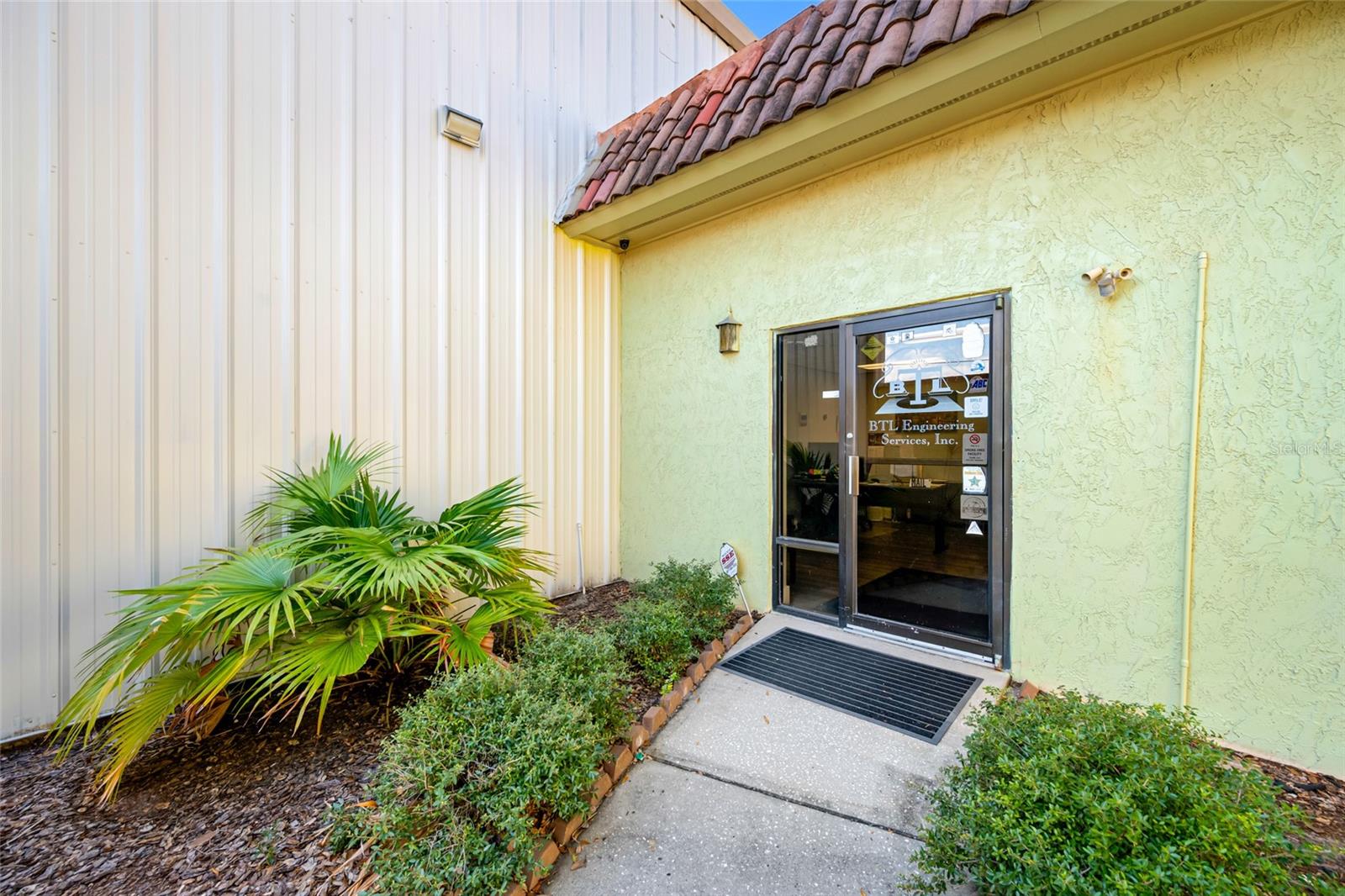 Home in TAMPA — photo 6