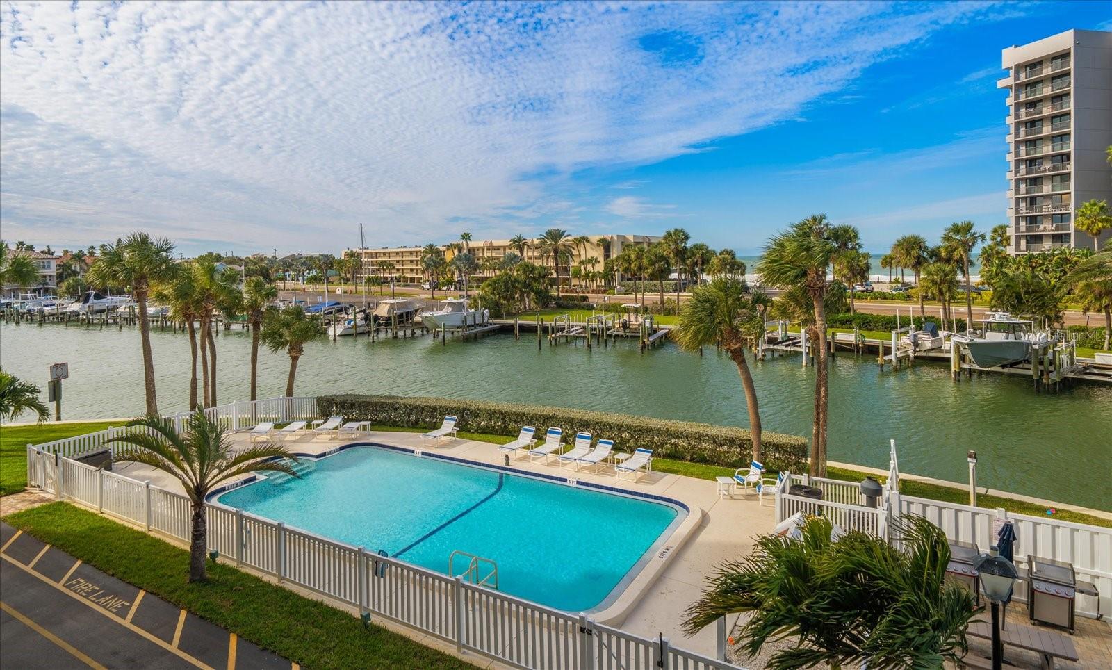 1651 SAND KEY ESTATES CT #28 — photo 42