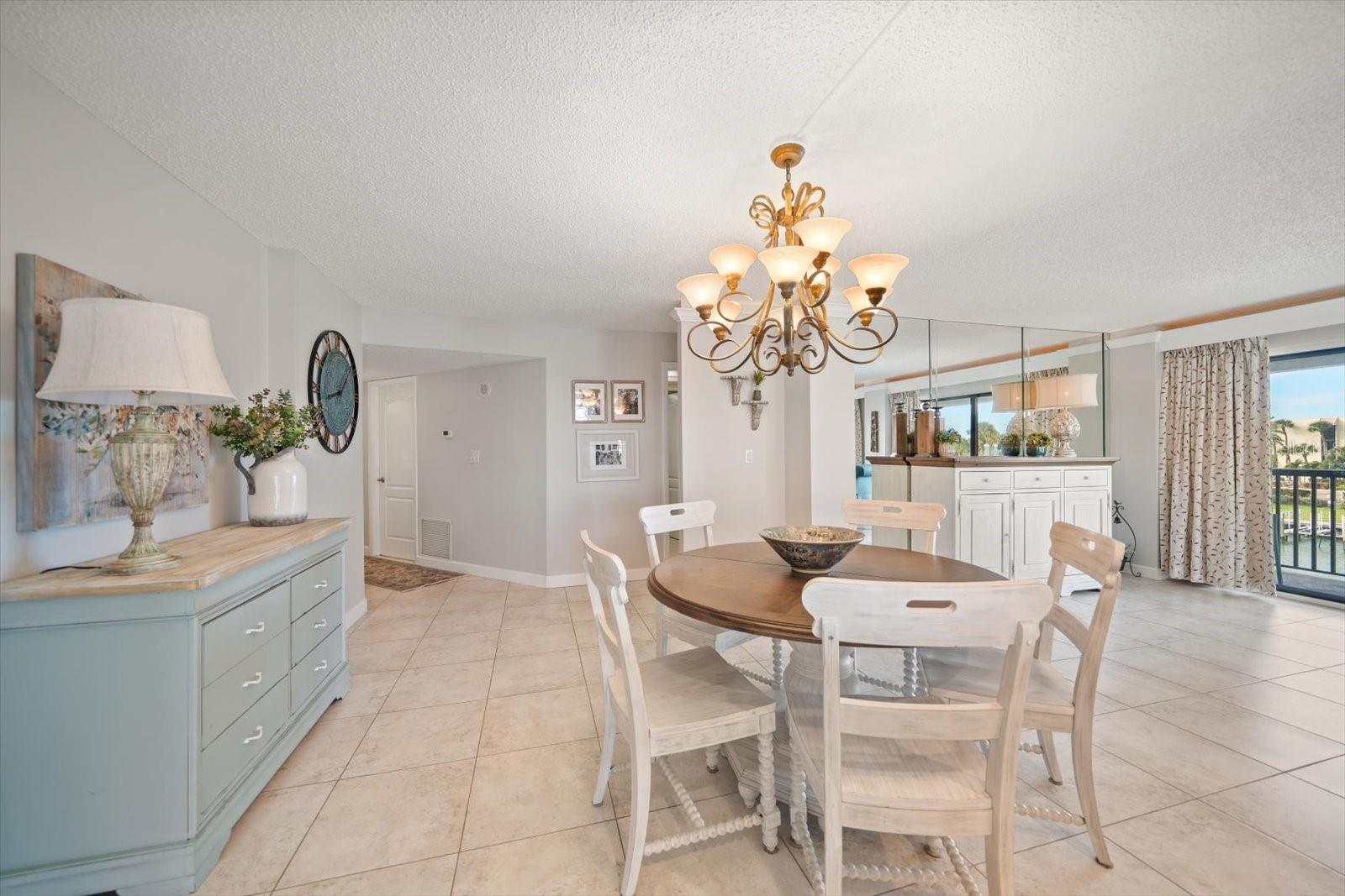 1651 SAND KEY ESTATES CT #28 — photo 11