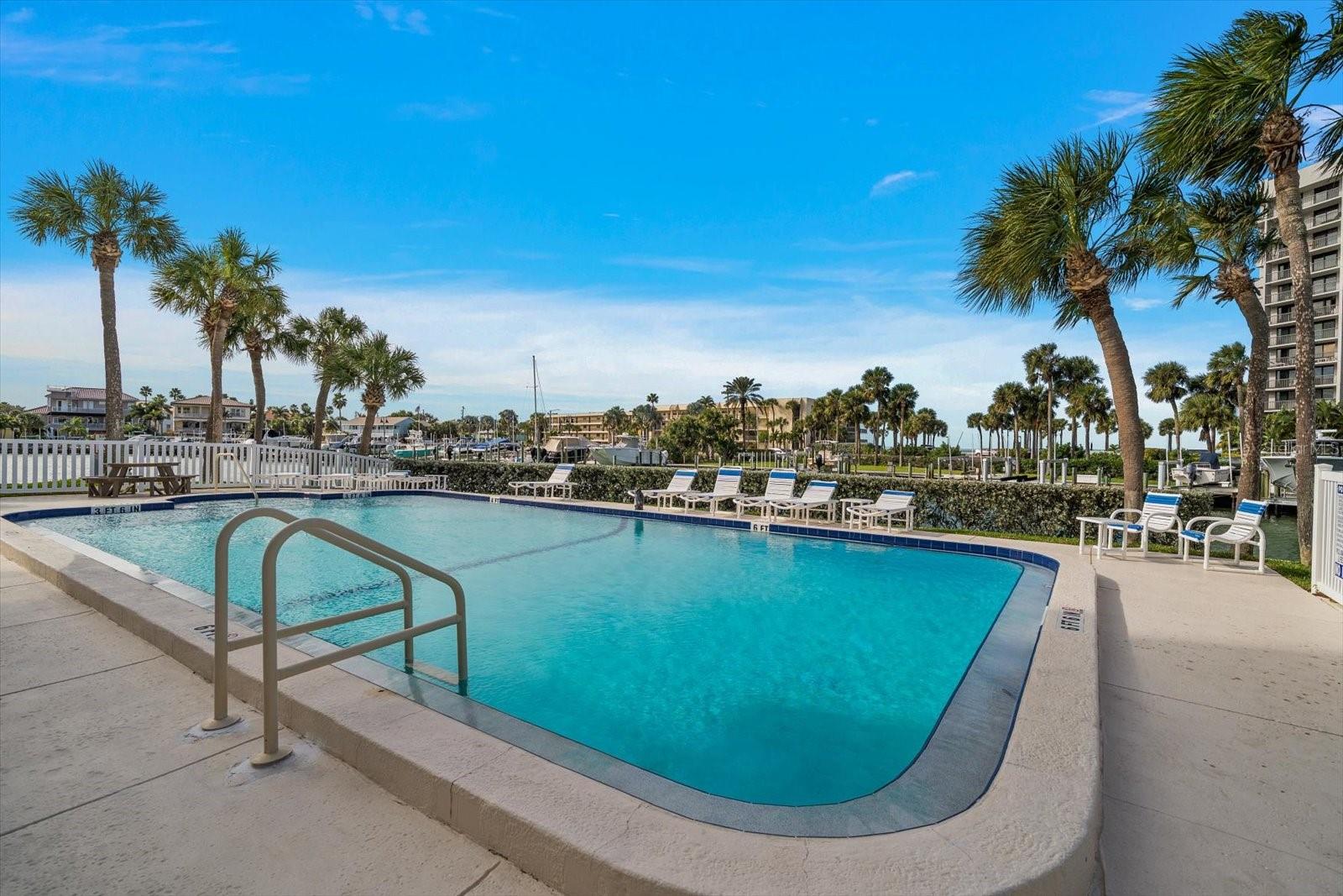 1651 SAND KEY ESTATES CT #28 — photo 44