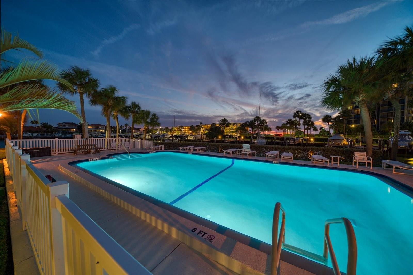 1651 SAND KEY ESTATES CT #28 — photo 45