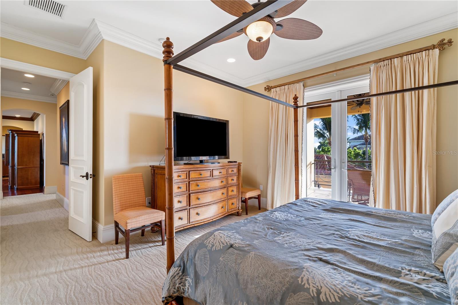1363 OCEANVIEW DR — photo 60