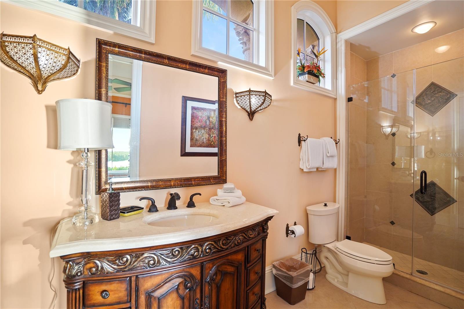 1363 OCEANVIEW DR — photo 44