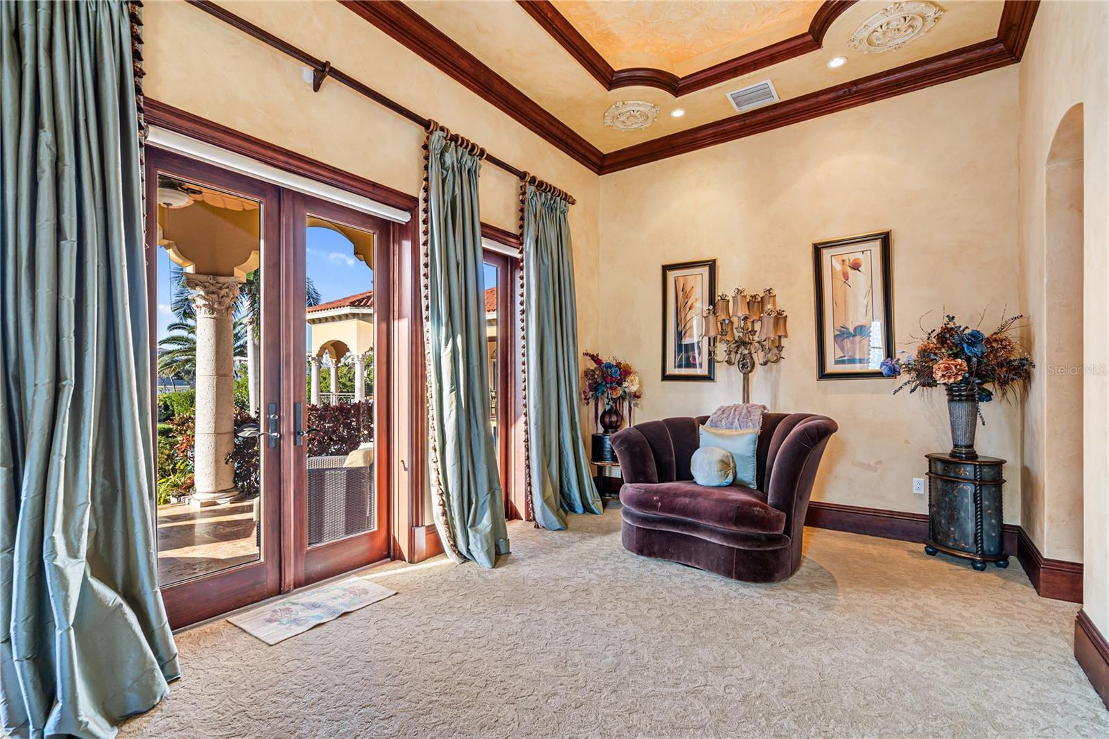 1363 OCEANVIEW DR — photo 34