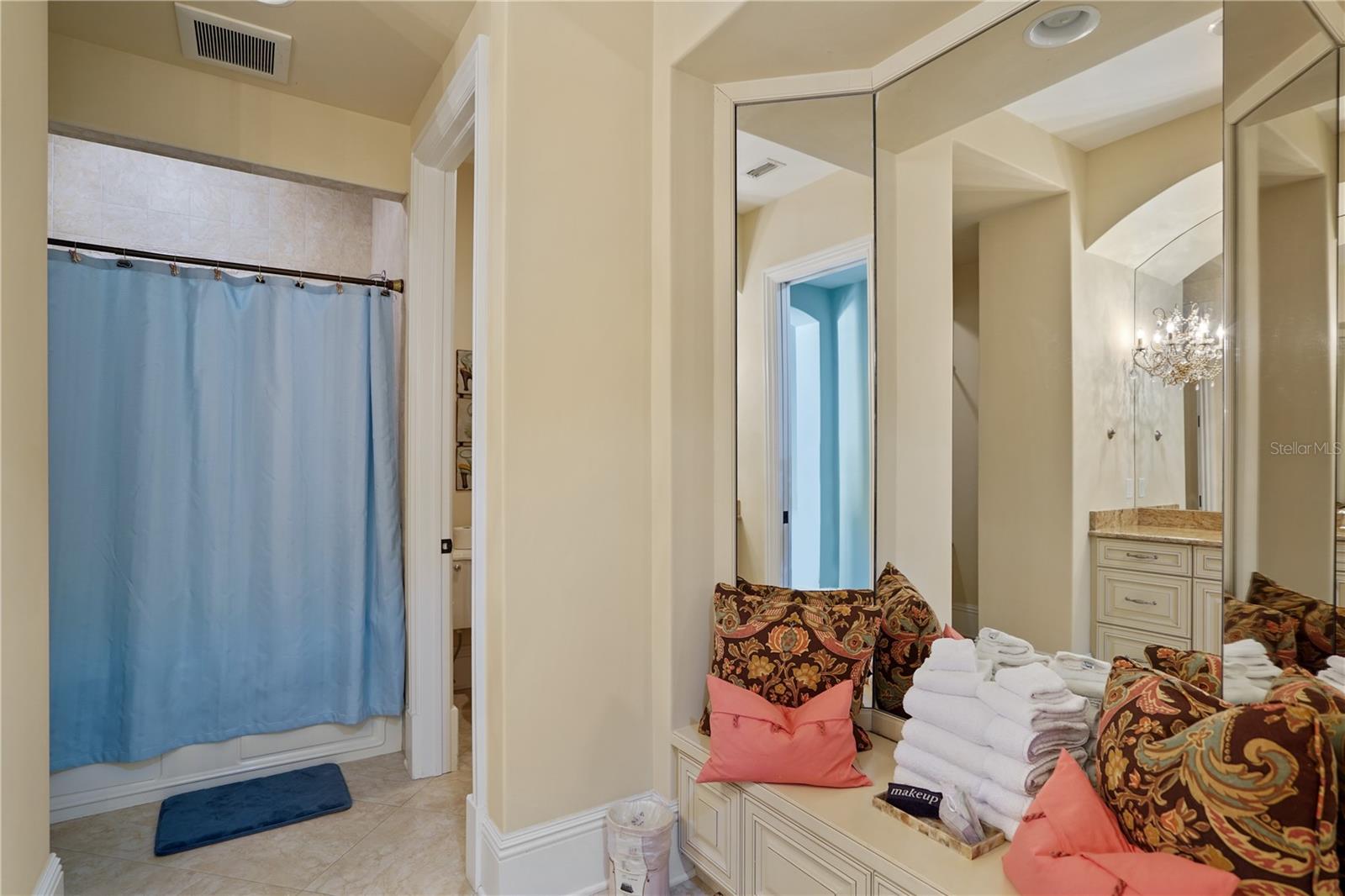 1363 OCEANVIEW DR — photo 62