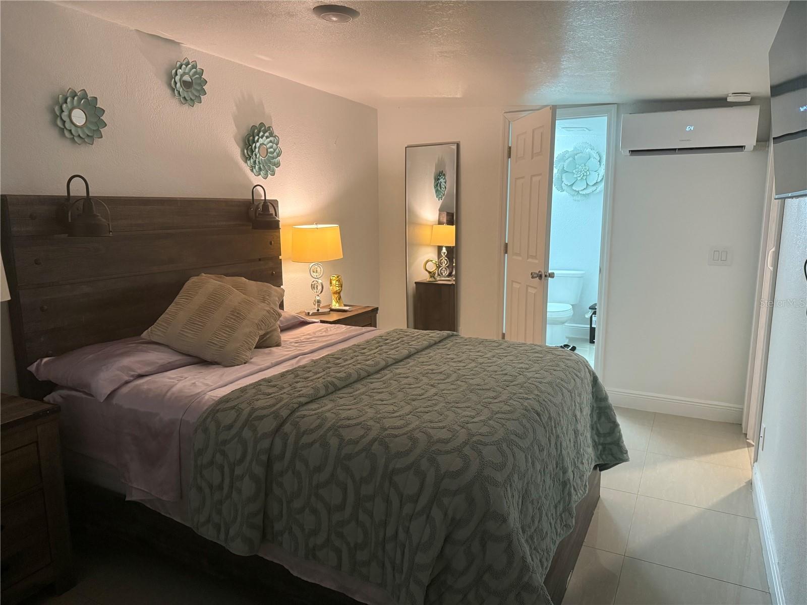 7018 N HALE AVE — photo 25