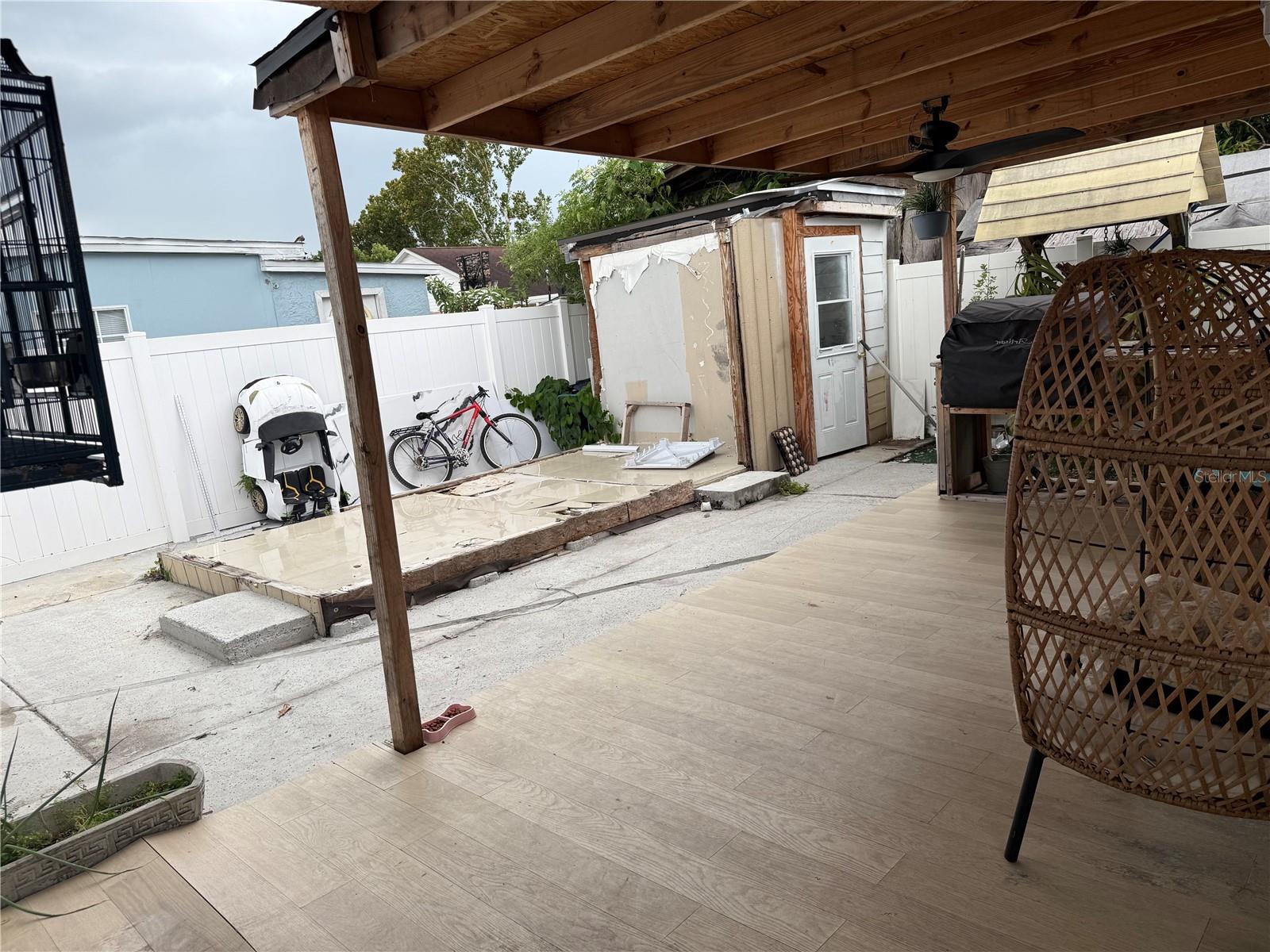 7018 N HALE AVE — photo 17