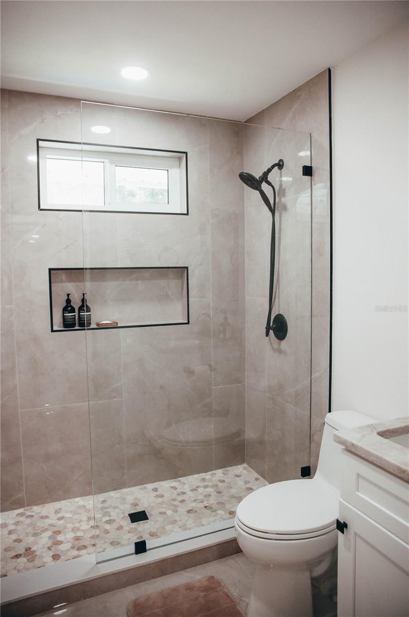 4646 GLEASON AVE — photo 23