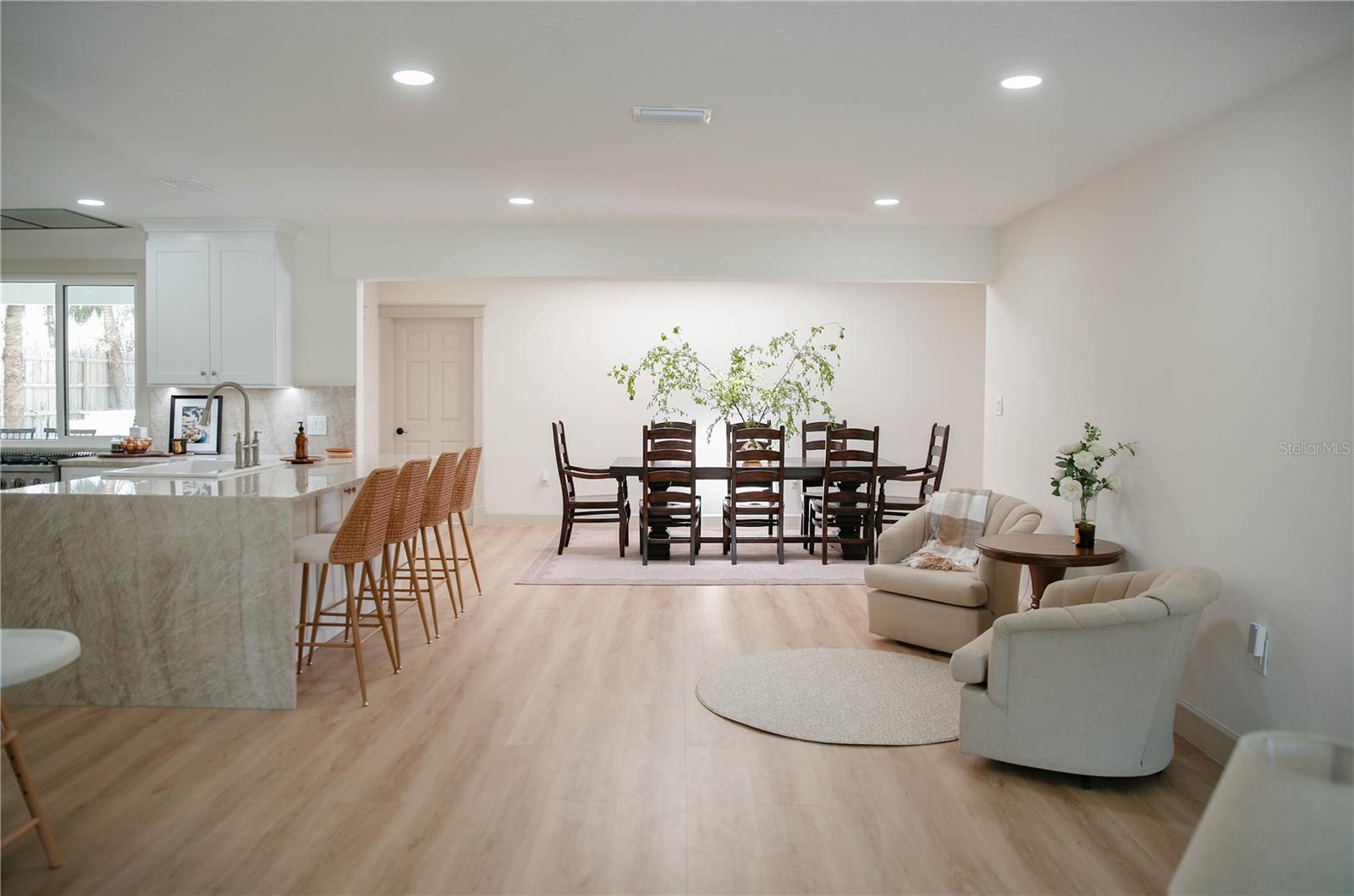 4646 GLEASON AVE — photo 27
