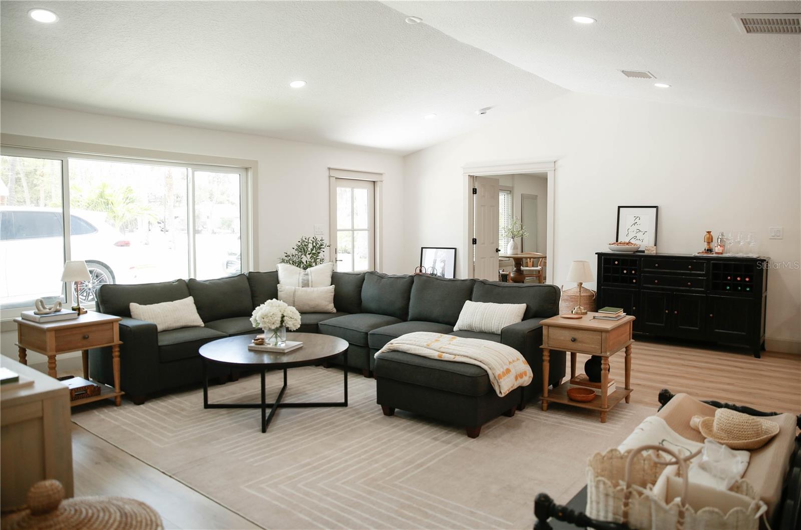 4646 GLEASON AVE — photo 7