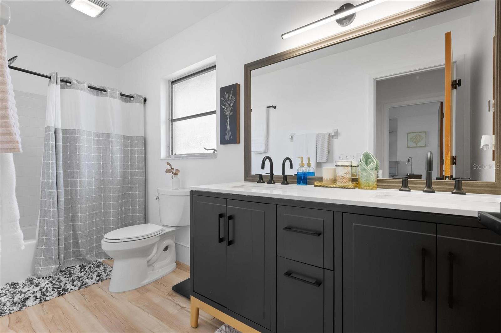 1503 MARLIN ST — photo 23
