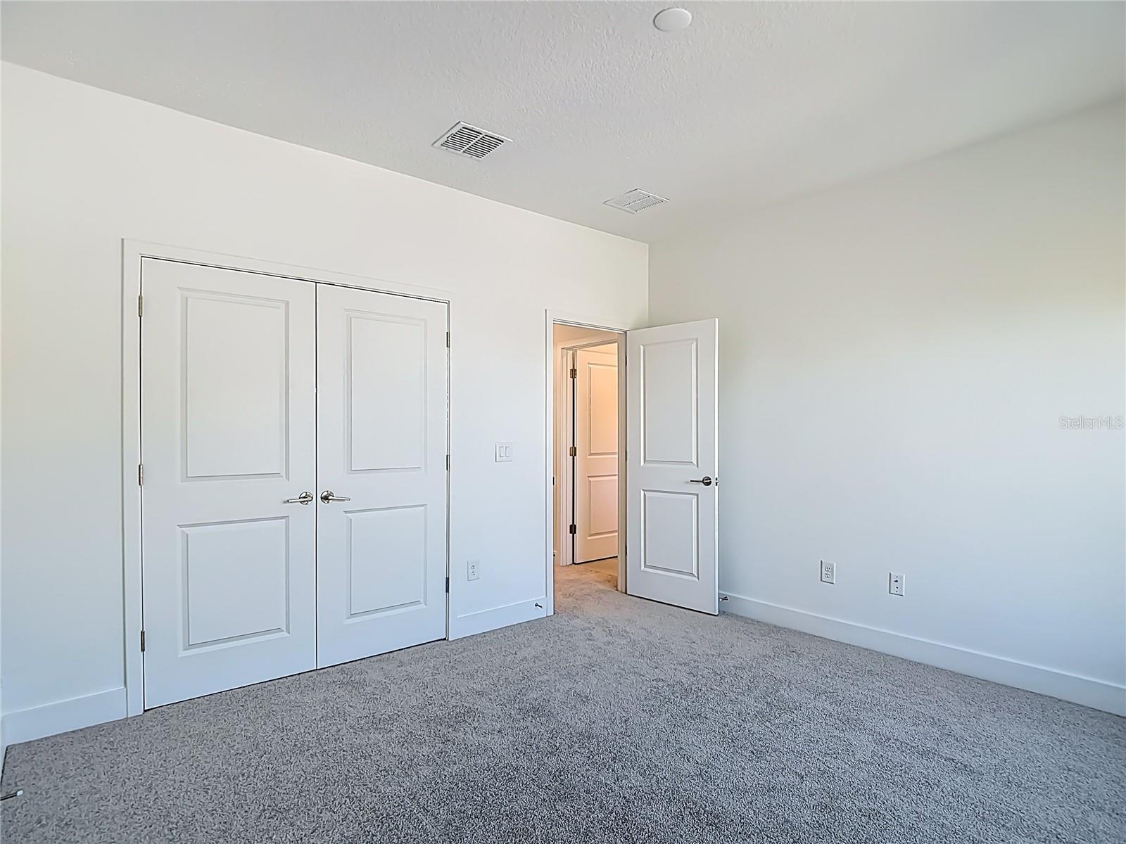 410 S WEST SHORE BLVD — photo 64