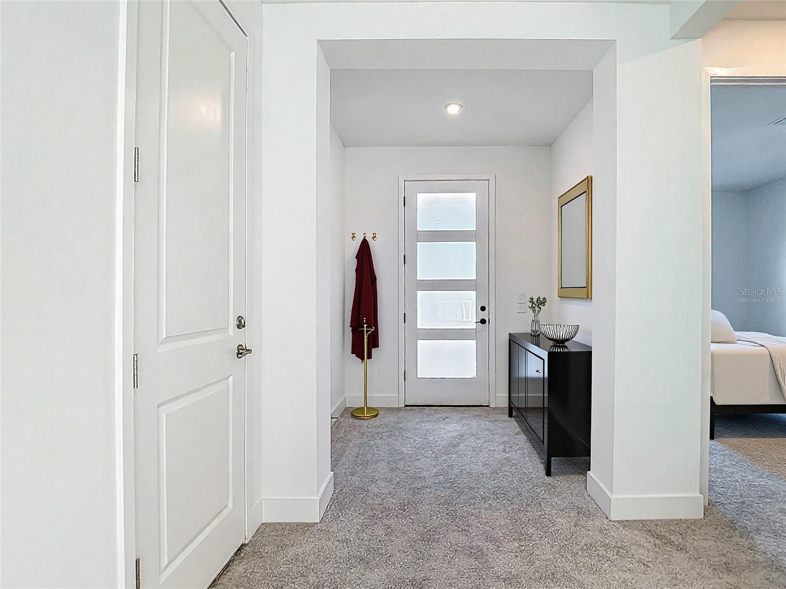 410 S WEST SHORE BLVD — photo 5