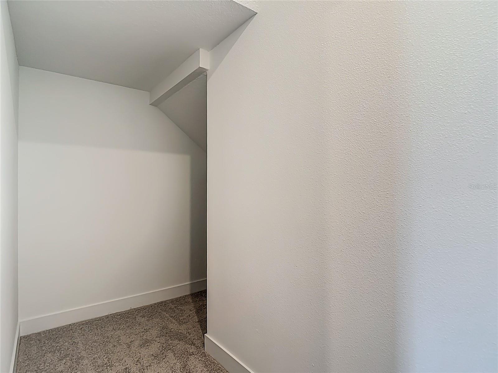 410 S WEST SHORE BLVD — photo 72