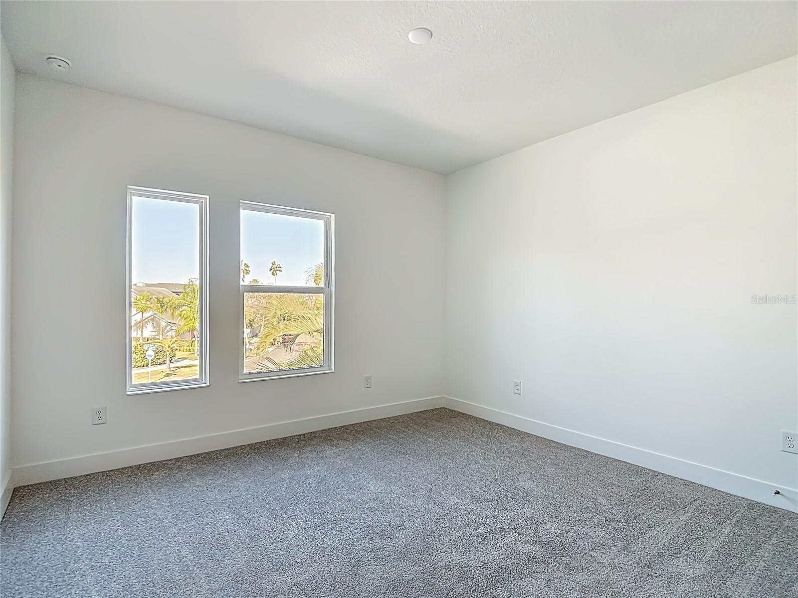 410 S WEST SHORE BLVD — photo 62