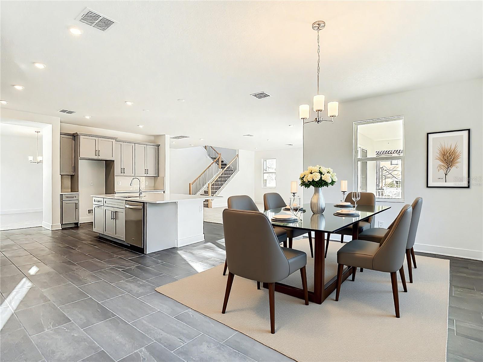 410 S WEST SHORE BLVD — photo 20