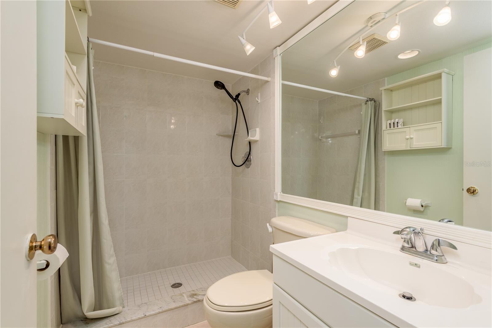 1381 N MCMULLEN BOOTH RD #1381 — photo 21