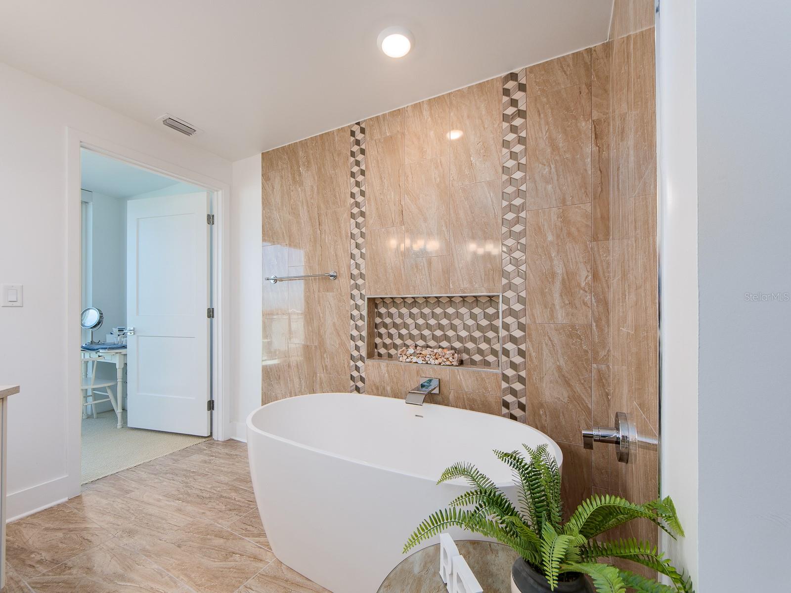 15 AVALON ST #403 — photo 53