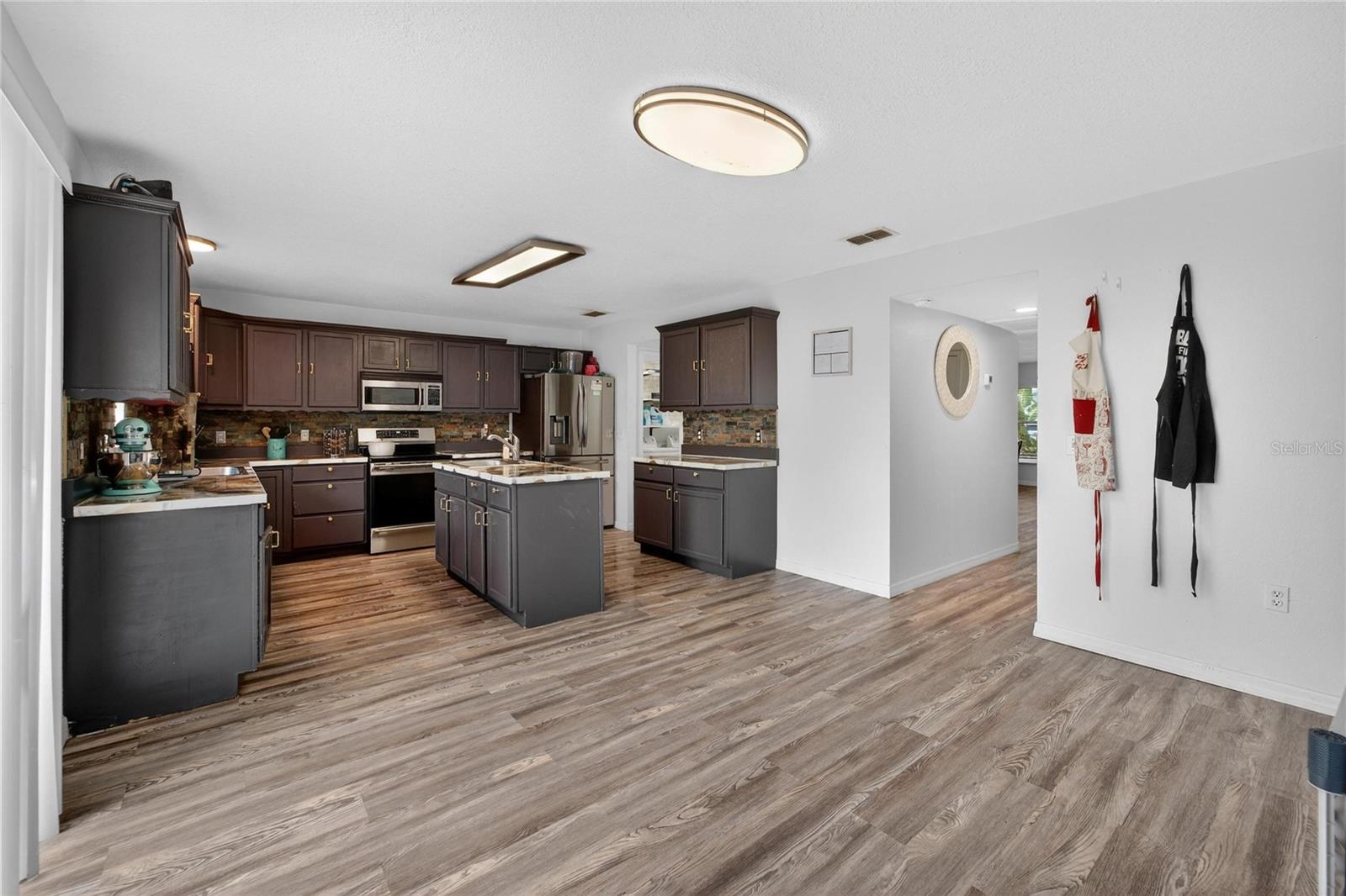 10325 FROG POND DR — photo 18