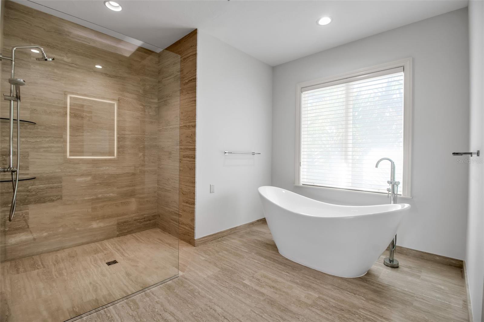 1389 TANGIER WAY — photo 35