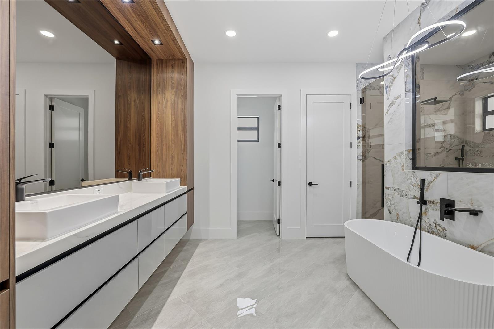 6802 E CREEK DR — photo 39