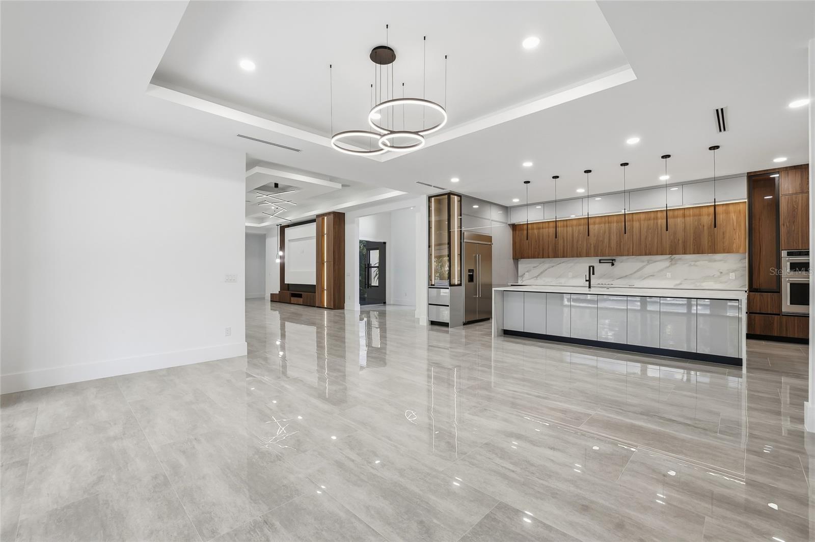 6802 E CREEK DR — photo 28