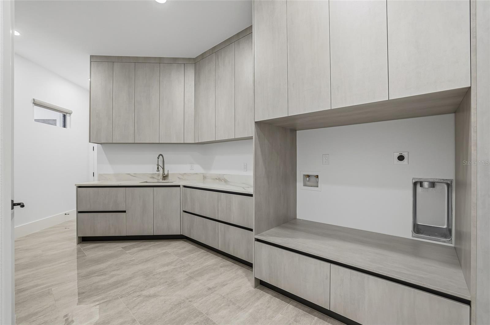 6802 E CREEK DR — photo 45