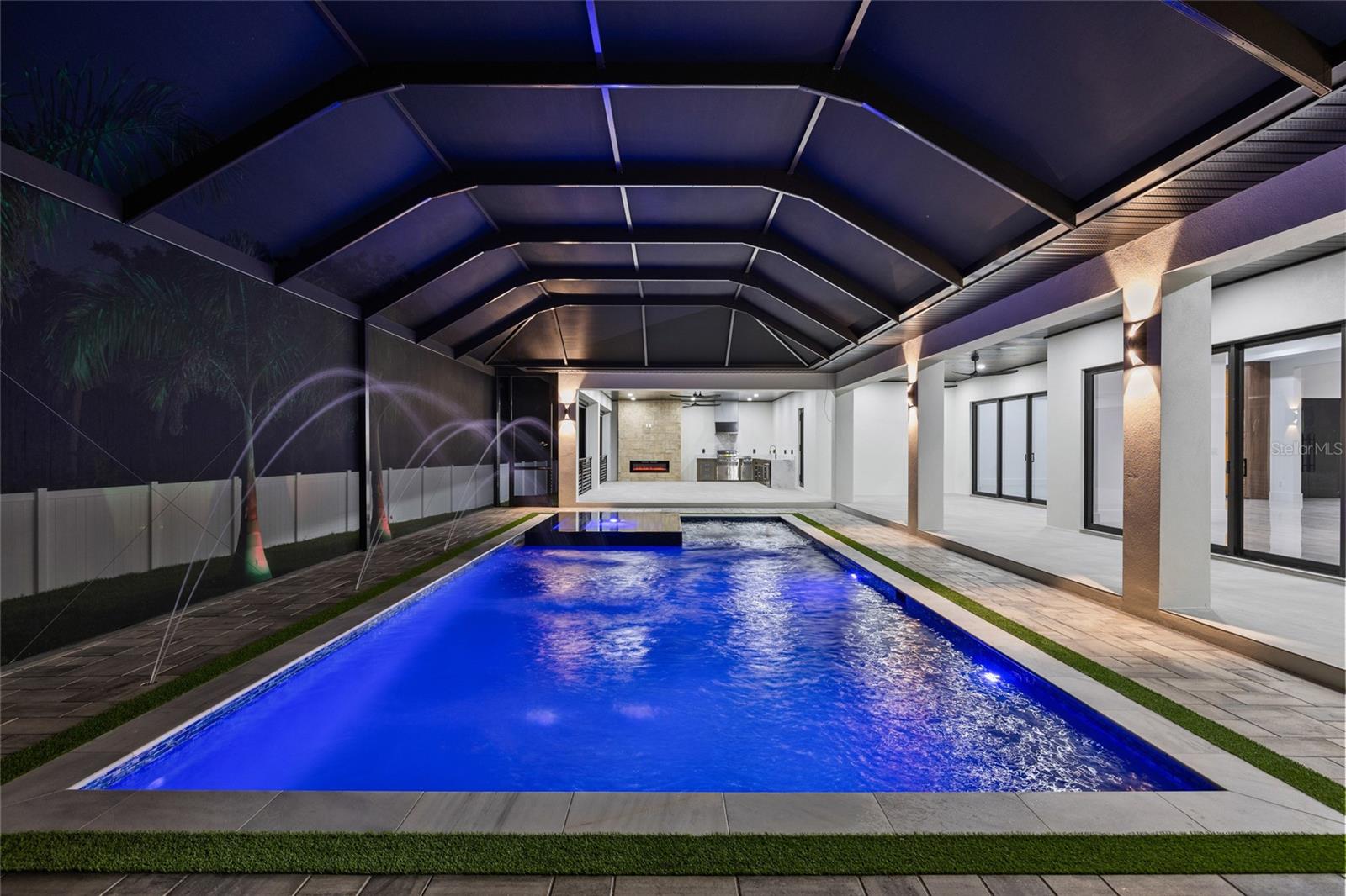 6802 E CREEK DR — photo 100