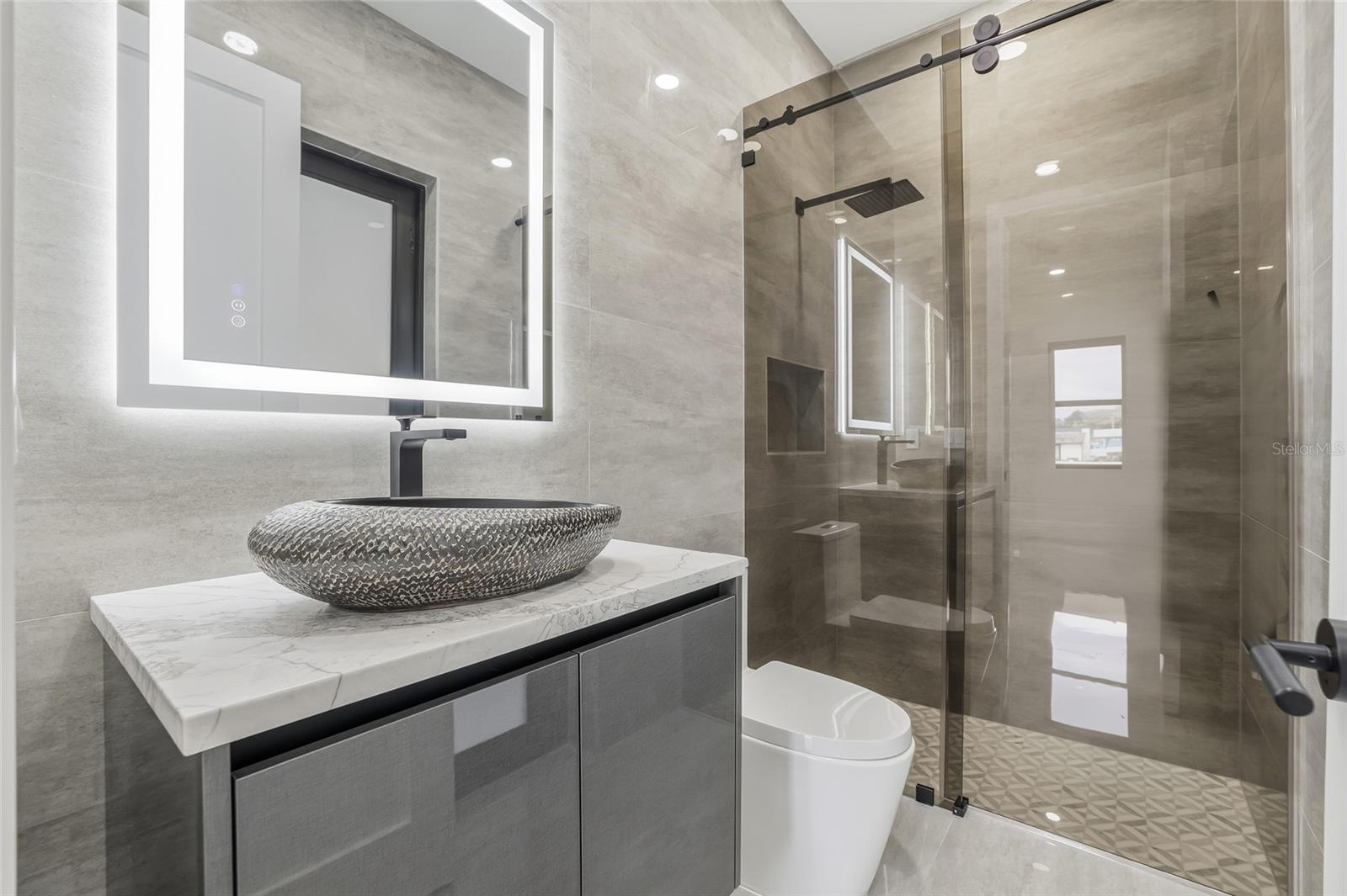 6802 E CREEK DR — photo 49