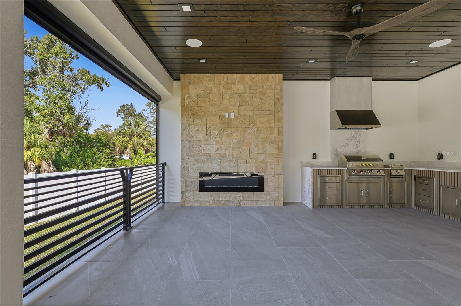 6802 E CREEK DR — photo 67