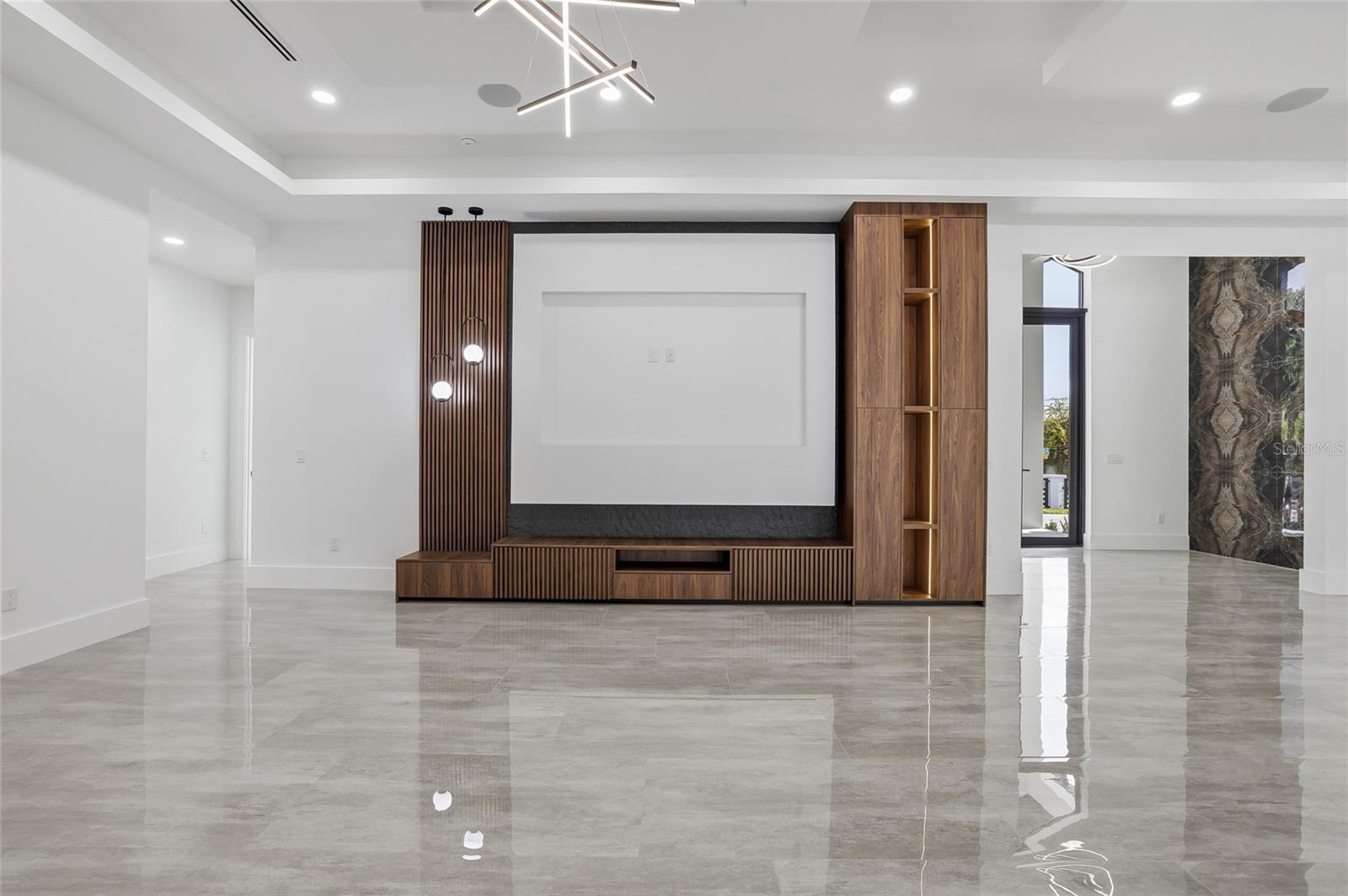 6802 E CREEK DR — photo 13