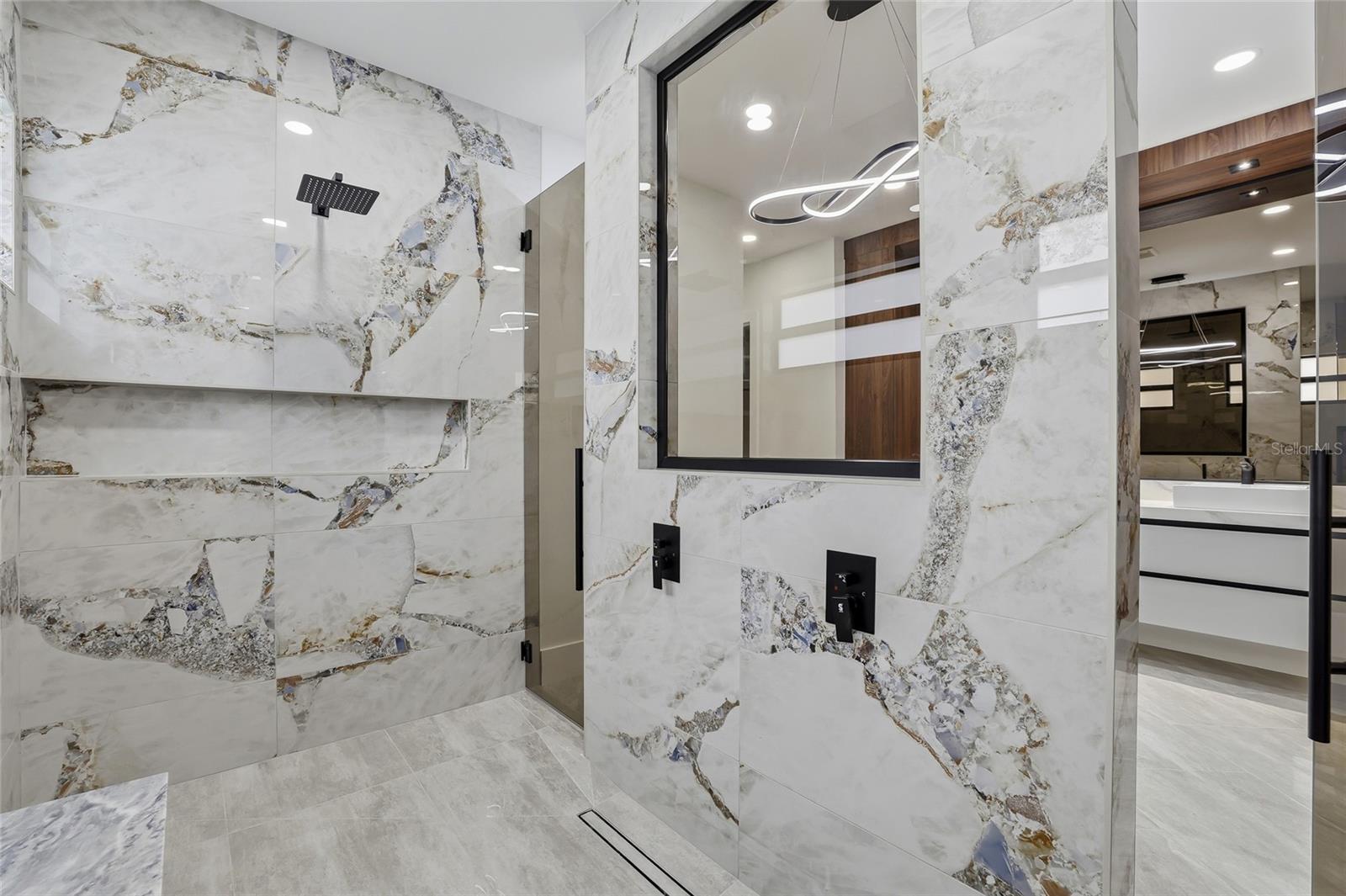 6802 E CREEK DR — photo 44