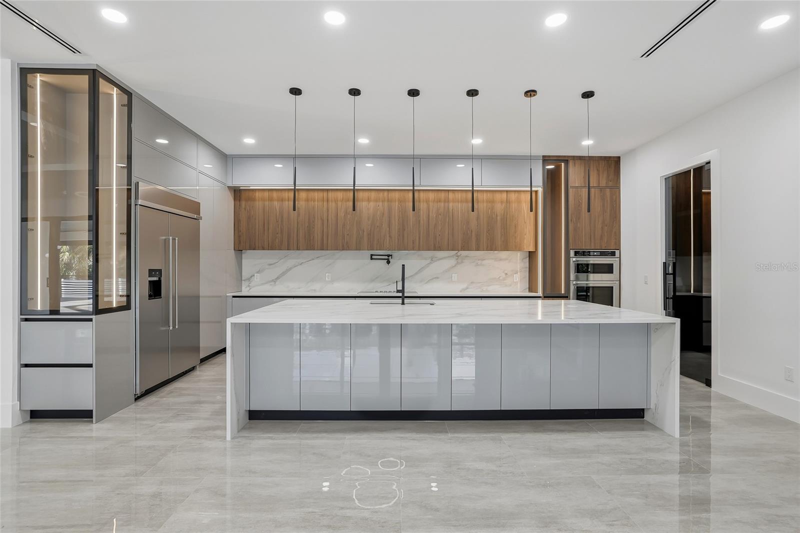 6802 E CREEK DR — photo 21