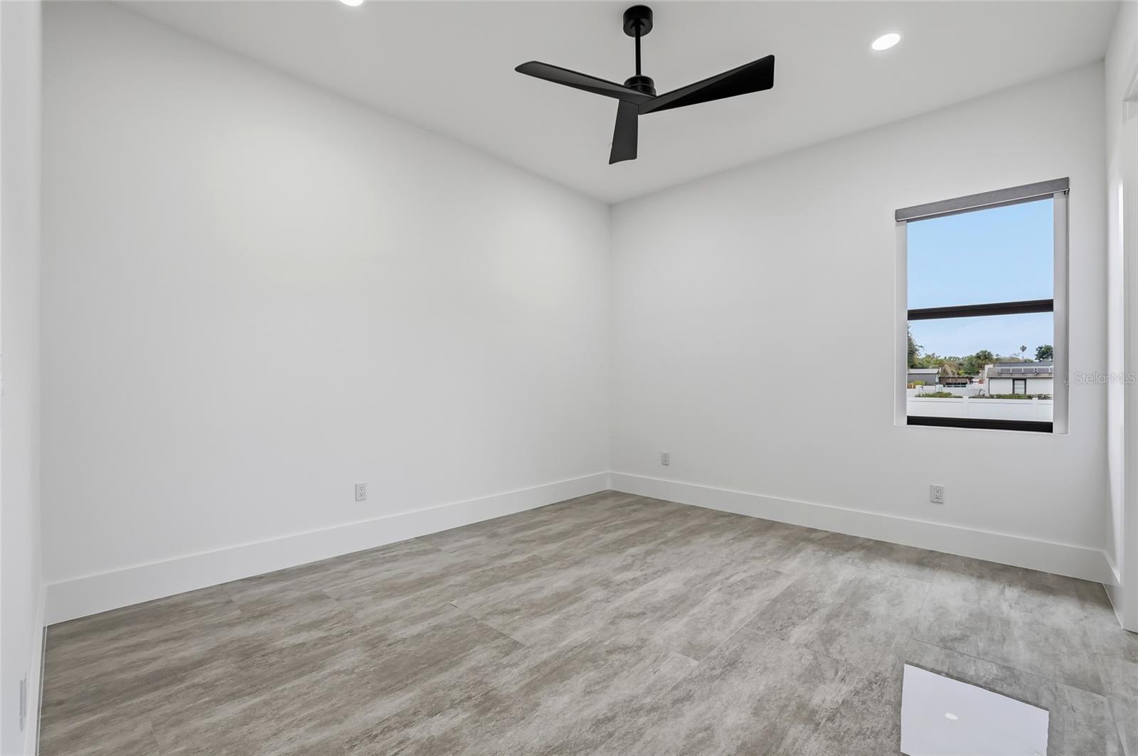 6802 E CREEK DR — photo 52